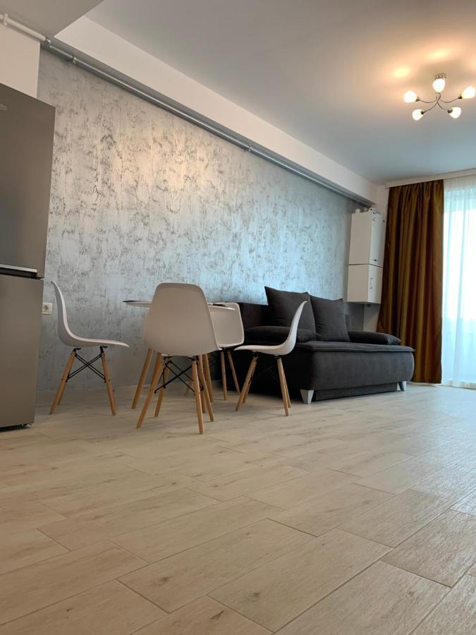Sunrise Holiday Apartment - Mamaia Nord 那沃达利 外观 照片